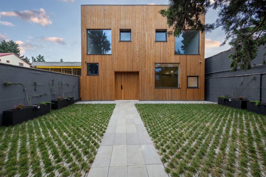 WhatsApp Image 2025-02-24 at 14.52.46_a07c62ab